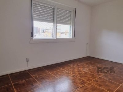 Apartamento à venda com 124m², 3 quartos, 1 suíte, 1 vaga no bairro Menino Deus em Porto Alegre - Foto 10