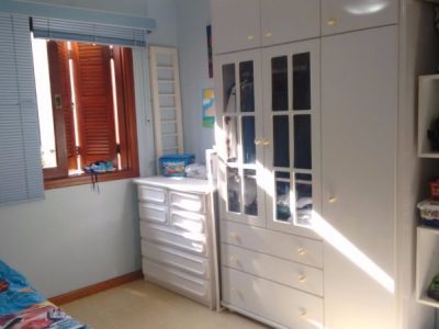 Casa Condominio à venda com 173m², 3 quartos, 1 suíte, 2 vagas no bairro Tristeza em Porto Alegre - Foto 21