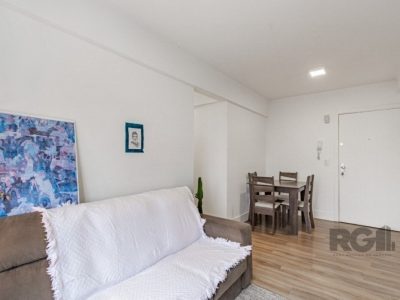 Apartamento à venda com 50m², 2 quartos, 1 vaga no bairro Partenon em Porto Alegre - Foto 4