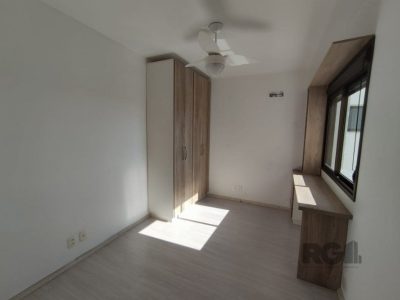 Apartamento à venda com 81m², 3 quartos, 1 suíte, 2 vagas no bairro Santa Maria Goretti em Porto Alegre - Foto 9