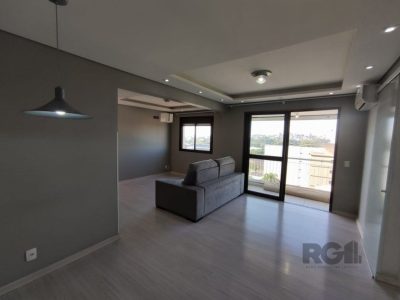 Apartamento à venda com 81m², 3 quartos, 1 suíte, 2 vagas no bairro Santa Maria Goretti em Porto Alegre - Foto 4