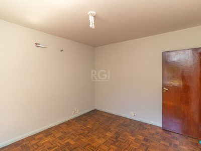 Apartamento à venda com 80m², 2 quartos, 1 vaga no bairro Petrópolis em Porto Alegre - Foto 5