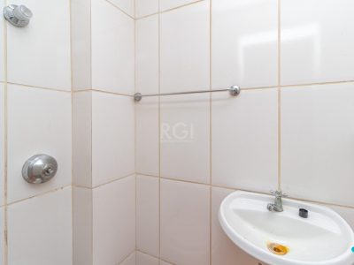 Apartamento à venda com 80m², 2 quartos, 1 vaga no bairro Petrópolis em Porto Alegre - Foto 18