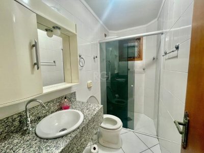 Apartamento à venda com 77m², 2 quartos, 1 suíte, 2 vagas no bairro Centro em Capão da Canoa - Foto 10