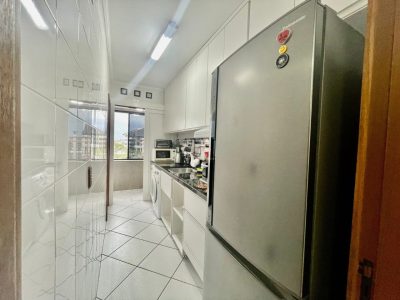 Apartamento à venda com 77m², 2 quartos, 1 suíte, 2 vagas no bairro Centro em Capão da Canoa - Foto 12