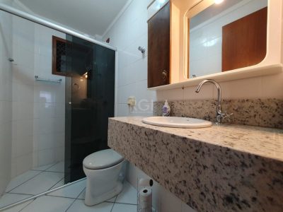 Apartamento à venda com 77m², 2 quartos, 1 suíte, 2 vagas no bairro Centro em Capão da Canoa - Foto 13