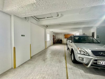 Apartamento à venda com 77m², 2 quartos, 1 suíte, 2 vagas no bairro Centro em Capão da Canoa - Foto 34