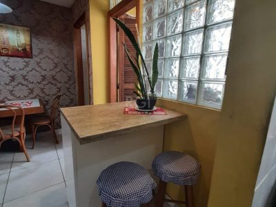 Apartamento à venda com 80m², 3 quartos no bairro Santana em Porto Alegre - Foto 4