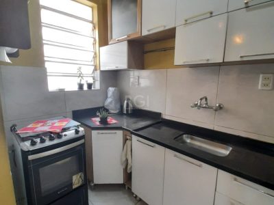 Apartamento à venda com 80m², 3 quartos no bairro Santana em Porto Alegre - Foto 5