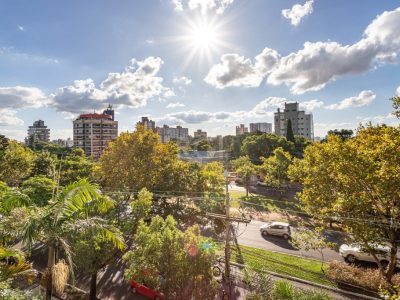 Apartamento à venda com 190m², 3 quartos, 1 suíte, 2 vagas no bairro Higienópolis em Porto Alegre - Foto 8