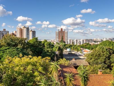 Apartamento à venda com 190m², 3 quartos, 1 suíte, 2 vagas no bairro Higienópolis em Porto Alegre - Foto 3