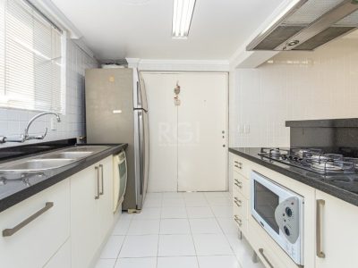 Apartamento à venda com 190m², 3 quartos, 1 suíte, 2 vagas no bairro Higienópolis em Porto Alegre - Foto 41