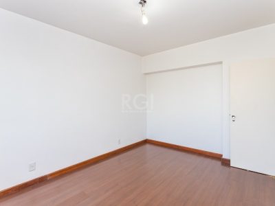 Apartamento à venda com 190m², 3 quartos, 1 suíte, 2 vagas no bairro Higienópolis em Porto Alegre - Foto 24