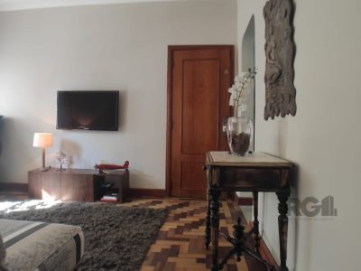 Apartamento à venda com 75m², 3 quartos no bairro Santana em Porto Alegre - Foto 4