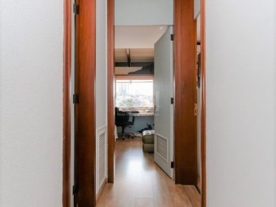 Casa à venda com 602m², 6 quartos, 3 suítes, 5 vagas no bairro Boa Vista em Porto Alegre - Foto 52