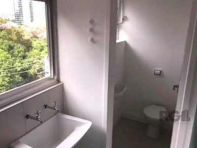 Apartamento à venda com 59m², 2 quartos, 1 vaga no bairro Petrópolis em Porto Alegre - Foto 19