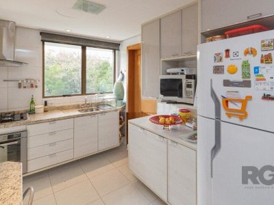 Apartamento à venda com 110m², 3 quartos, 1 suíte, 2 vagas no bairro Rio Branco em Porto Alegre - Foto 6