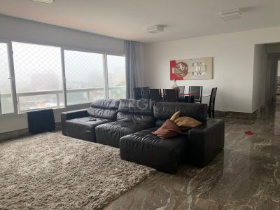 Apartamento à venda com 158m², 4 quartos, 4 suítes, 3 vagas no bairro Menino Deus em Porto Alegre - Foto 18