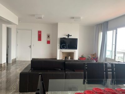 Apartamento à venda com 158m², 4 quartos, 4 suítes, 3 vagas no bairro Menino Deus em Porto Alegre - Foto 19