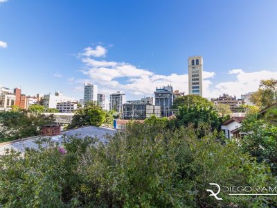 Casa à venda com 591m², 3 quartos, 1 suíte no bairro Boa Vista em Porto Alegre - Foto 18