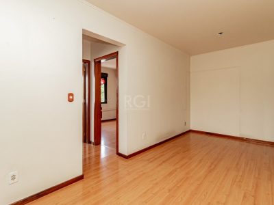 Apartamento à venda com 59m², 2 quartos, 1 vaga no bairro Vila Ipiranga em Porto Alegre - Foto 2