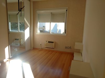 Apartamento à venda com 67m², 2 quartos, 1 suíte, 2 vagas no bairro Rio Branco em Porto Alegre - Foto 8