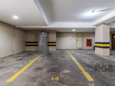 Apartamento à venda com 152m², 3 quartos, 1 suíte, 2 vagas no bairro Mont Serrat em Porto Alegre - Foto 36