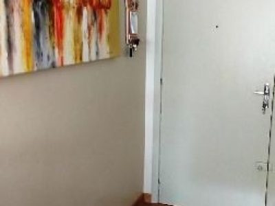 Apartamento à venda com 74m², 2 quartos, 2 vagas no bairro Cristal em Porto Alegre - Foto 3