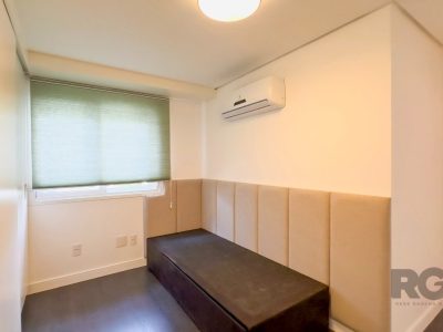 Apartamento à venda com 105m², 2 quartos, 2 suítes, 2 vagas no bairro Petrópolis em Porto Alegre - Foto 18