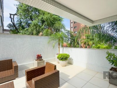 Apartamento à venda com 105m², 2 quartos, 2 suítes, 2 vagas no bairro Petrópolis em Porto Alegre - Foto 27