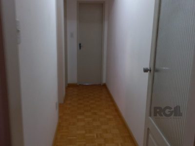 Apartamento à venda com 57m², 2 quartos no bairro Auxiliadora em Porto Alegre - Foto 4