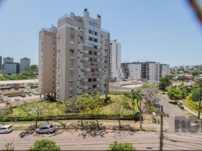 Apartamento à venda com 78m², 3 quartos, 1 suíte, 2 vagas no bairro Chácara das Pedras em Porto Alegre - Foto 13