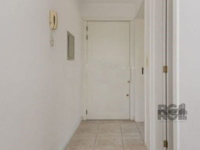 Apartamento à venda com 78m², 3 quartos, 1 suíte, 2 vagas no bairro Chácara das Pedras em Porto Alegre - Foto 16