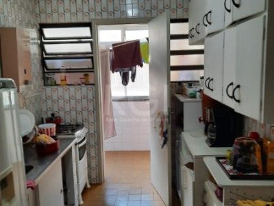 Apartamento à venda com 100m², 3 quartos, 1 suíte, 1 vaga no bairro Menino Deus em Porto Alegre - Foto 6