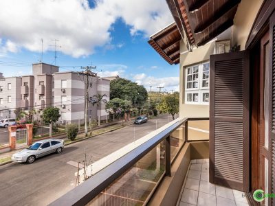 Sobrado à venda com 335m², 4 quartos, 2 suítes, 3 vagas no bairro Petrópolis em Porto Alegre - Foto 49