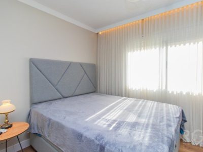 Apartamento à venda com 74m², 3 quartos, 1 suíte, 1 vaga no bairro Santana em Porto Alegre - Foto 12