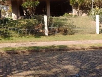 Apartamento à venda com 263m², 3 quartos, 1 suíte, 2 vagas no bairro Cristal em Porto Alegre - Foto 2