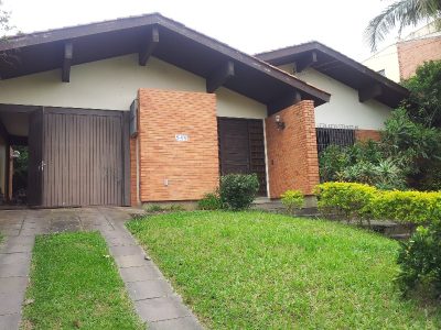 Casa à venda com 400m², 3 quartos, 1 suíte, 2 vagas no bairro Cristal em Porto Alegre - Foto 4