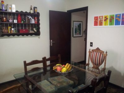 Casa à venda com 400m², 3 quartos, 1 suíte, 2 vagas no bairro Cristal em Porto Alegre - Foto 48