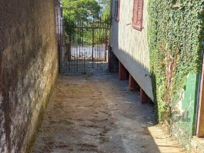 Casa à venda com 57m², 2 quartos, 1 vaga no bairro Jardim Itu em Porto Alegre - Foto 2