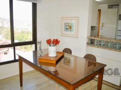 Apartamento à venda com 77m², 2 quartos, 1 suíte, 2 vagas no bairro Petrópolis em Porto Alegre - Foto 31