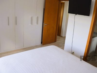 Apartamento à venda com 77m², 2 quartos, 1 suíte, 2 vagas no bairro Petrópolis em Porto Alegre - Foto 47