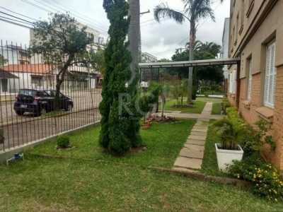 Apartamento à venda com 54m², 2 quartos, 1 vaga no bairro São Sebastião em Porto Alegre - Foto 2