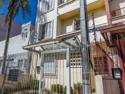 Apartamento à venda com 73m², 2 quartos no bairro Floresta em Porto Alegre - Foto 2