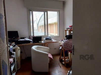 Apartamento à venda com 70m², 2 quartos no bairro Higienópolis em Porto Alegre - Foto 7