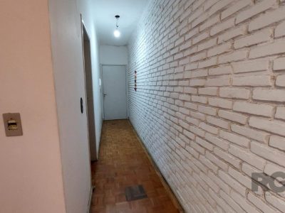 Apartamento à venda com 70m², 2 quartos no bairro Higienópolis em Porto Alegre - Foto 11