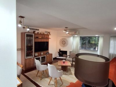 Apartamento à venda com 297m², 3 quartos, 3 suítes, 2 vagas no bairro Bela Vista em Porto Alegre - Foto 3