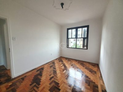 Apartamento à venda com 51m², 2 quartos, 1 vaga no bairro Santana em Porto Alegre - Foto 5