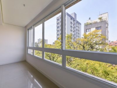 Cobertura à venda com 243m², 3 quartos, 1 suíte, 2 vagas no bairro Higienópolis em Porto Alegre - Foto 11