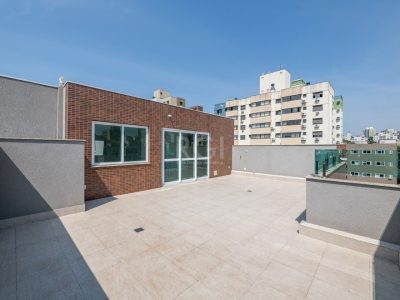 Cobertura à venda com 243m², 3 quartos, 1 suíte, 2 vagas no bairro Higienópolis em Porto Alegre - Foto 19